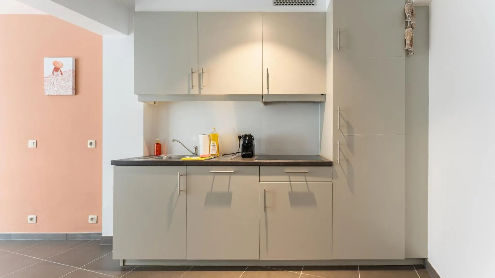 Charmant & Centraal Appartement Aan Zee - 4P Ostend