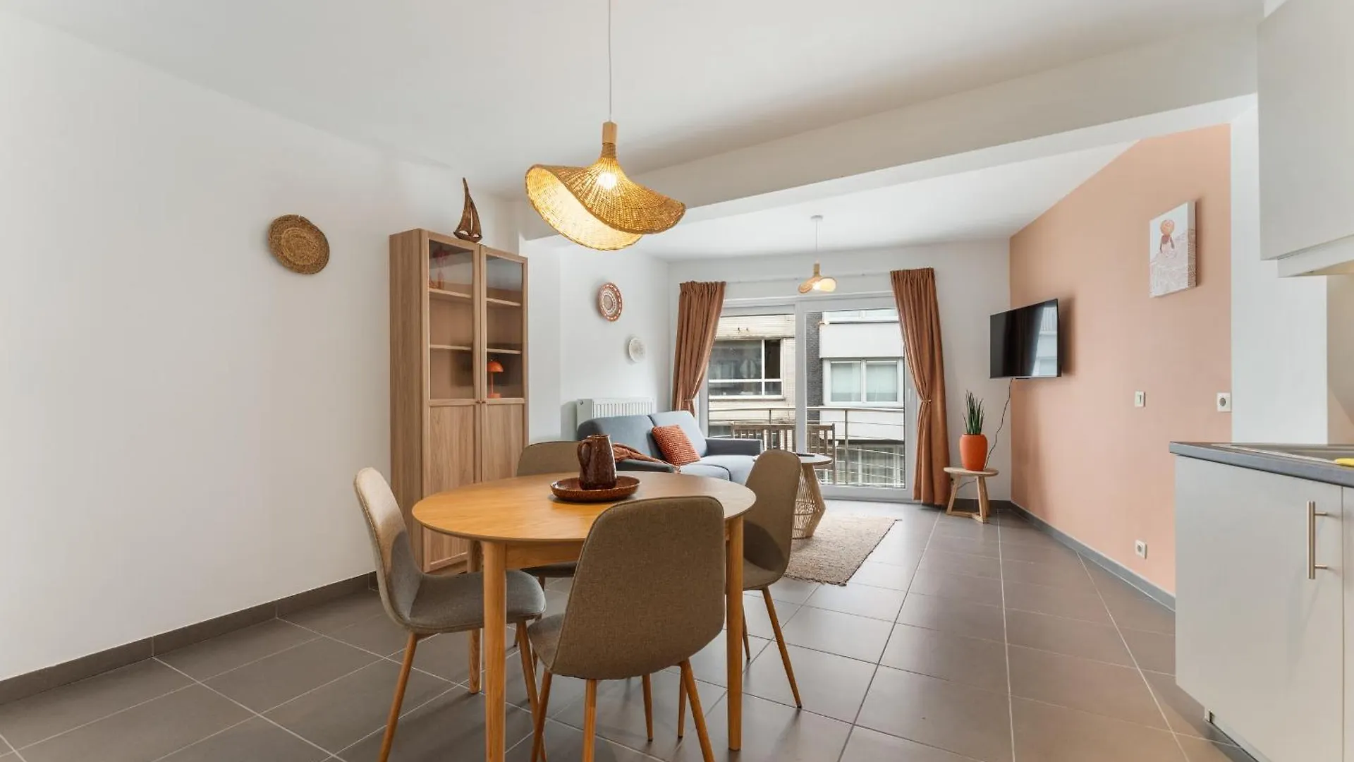 Charmant & Centraal Appartement Aan Zee - 4P Ostend